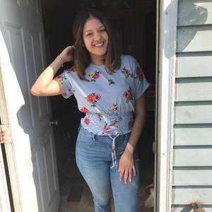 Meet your Posher, Fidelina